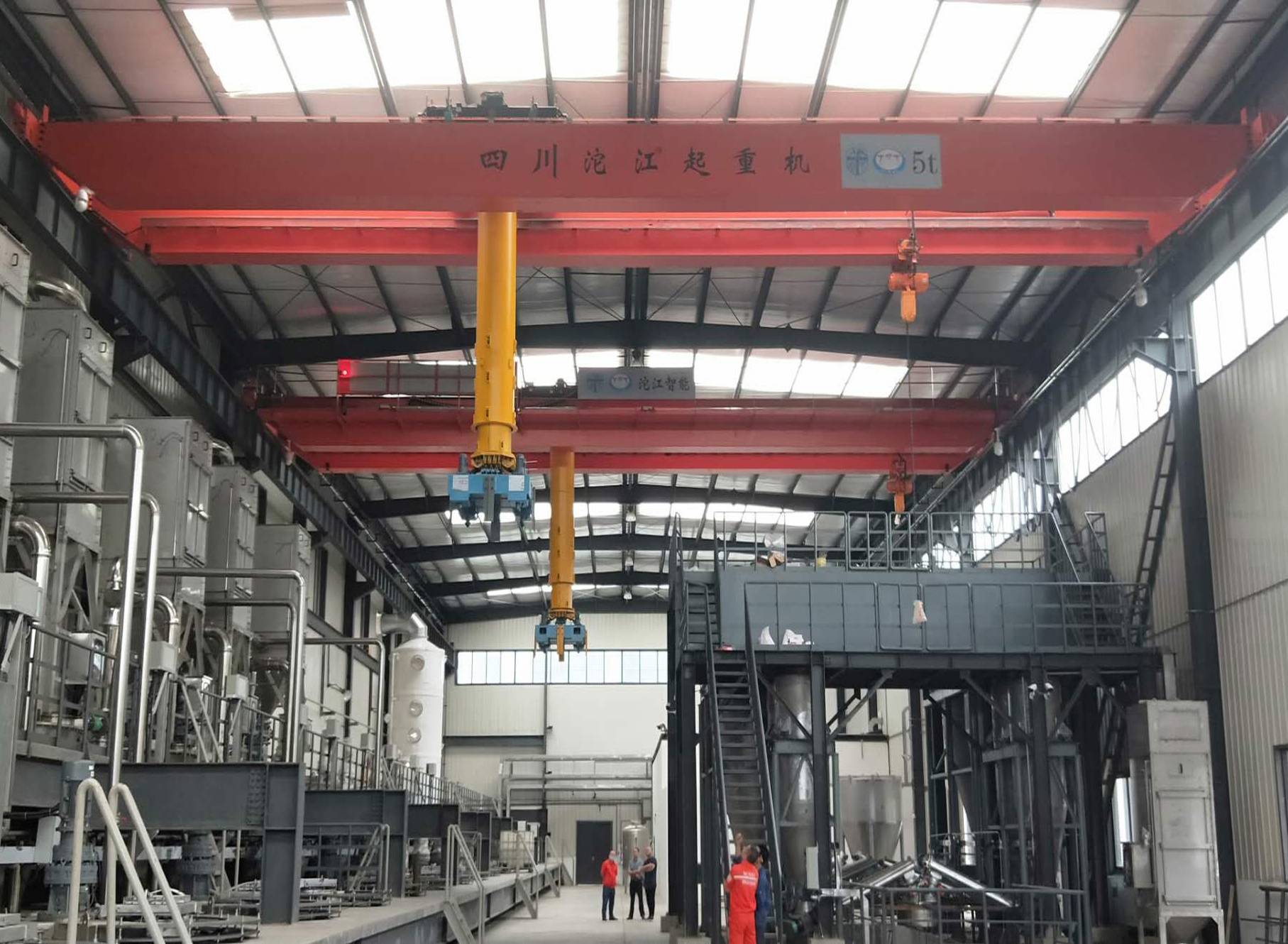 2.4、數(shù)控起重機.jpg