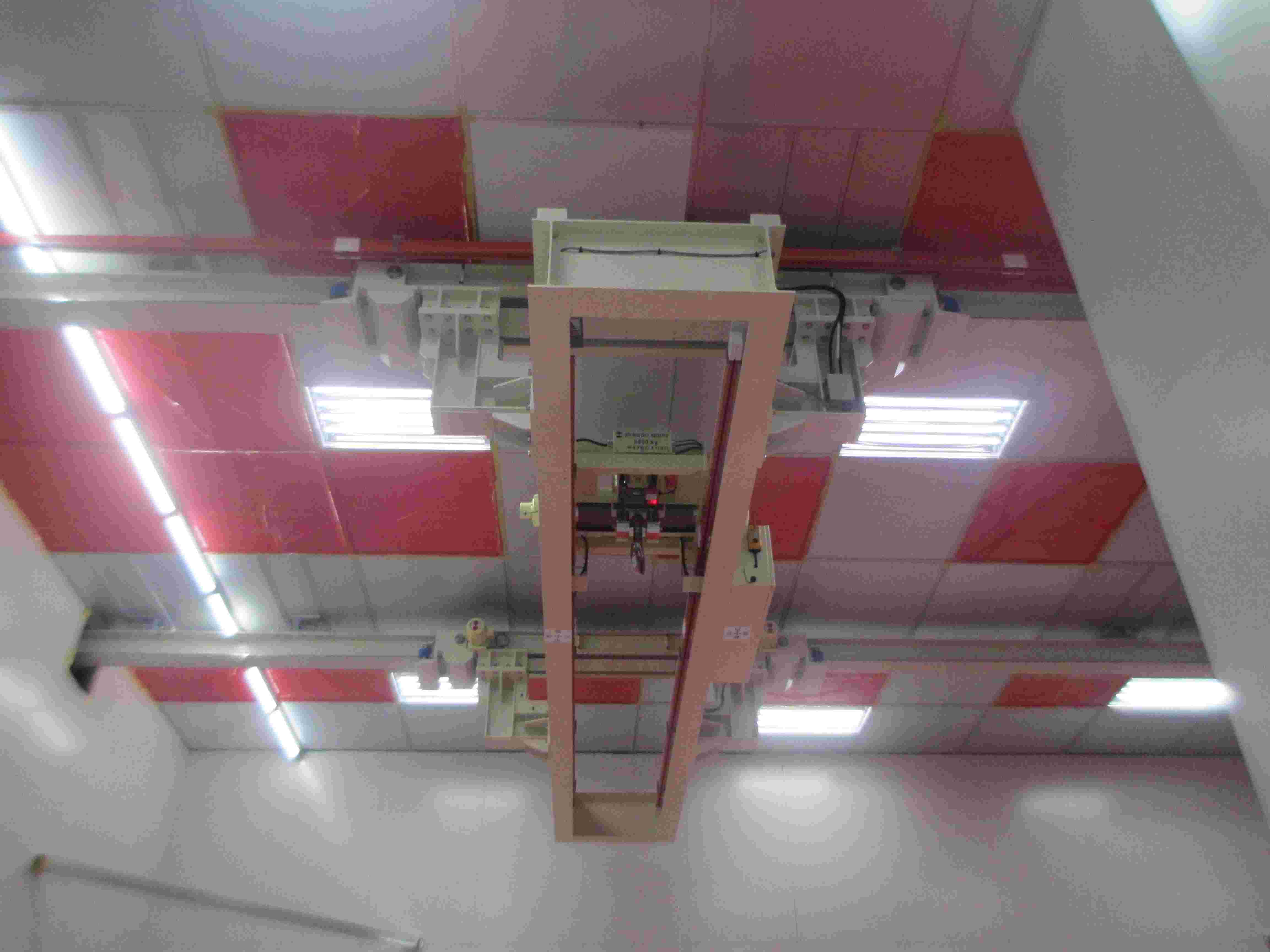 2、潔凈無塵雙梁懸掛起重機(jī).jpg