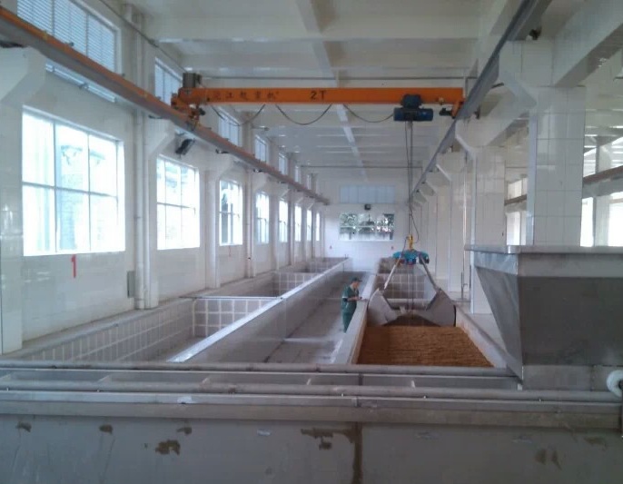1.1、第一代：豆瓣抓斗起重機(jī).jpg